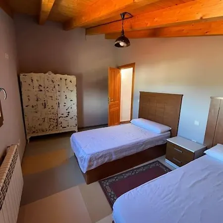 Holiday home Casa En El Parque Natural Hoces Del Rio Riaza Montejo de la Vega de la Serrezuela